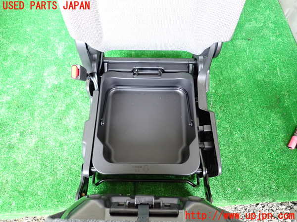 1UPJ-9233697065]ワゴンR スマイル(MX91S)助手席シート 中古_4