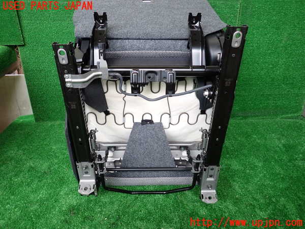 1UPJ-9233697175]ワゴンR スマイル(MX91S)左2列目シート 中古_5