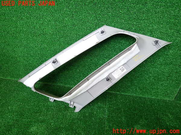 1UPJ-9233697660]ワゴンR スマイル(MX91S)左フロントピラートリム 中古_2