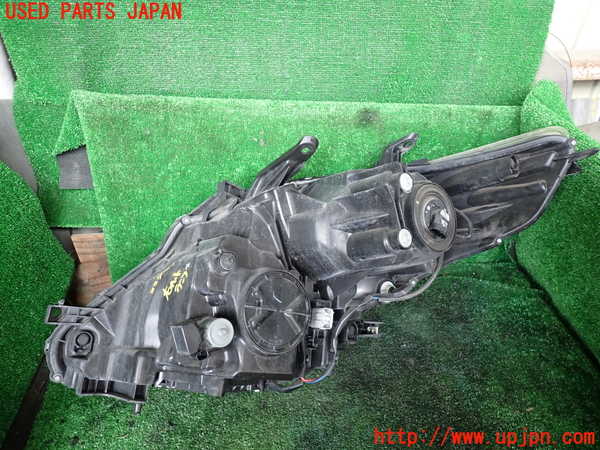 1UPJ-9233701130]アルファードハイブリッド(ATH20W)右ヘッドライト HID 中古_3