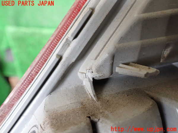 1UPJ-9233701552]アルファードハイブリッド(ATH20W)左リアフィニッシャー 中古_4