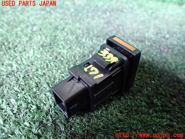 1UPJ-9233706312]アルファードハイブリッド(ATH20W)スイッチ7 (PWR DOOR OFF) 中古_2