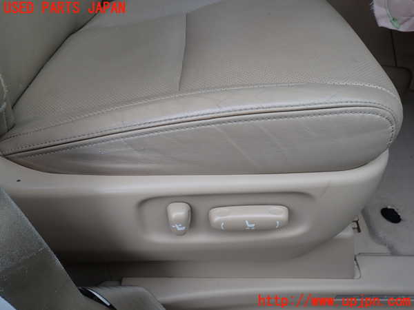 1UPJ-9233707035]アルファードハイブリッド(ATH20W)運転席シート 中古_4
