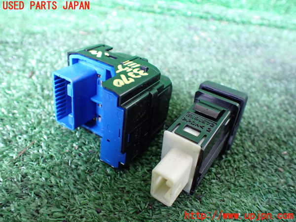 1UPJ-9233706280]アルファードハイブリッド(ATH20W)ミラースイッチ 中古_2