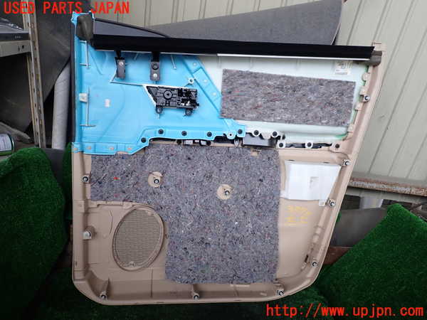 1UPJ-9233701264]アルファードハイブリッド(ATH20W)左前ドア内張り 中古_4