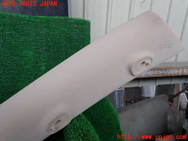 1UPJ-9233707655]アルファードハイブリッド(ATH20W)右フロントピラートリム 中古_2