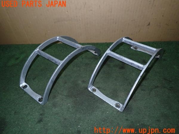 3UPJ=9233710012]三菱ジープ(J55)社外 ヘッドライトガード 中古_2