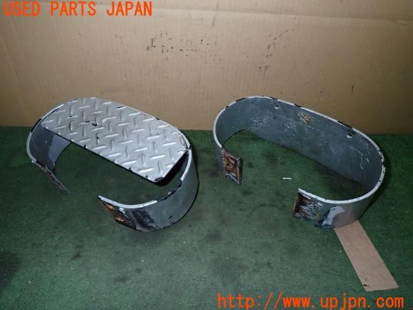 3UPJ=9233710056]三菱ジープ(J55)純正 リアステップ 中古_2