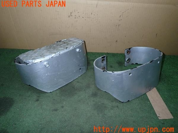 3UPJ=9233710056]三菱ジープ(J55)純正 リアステップ 中古_3