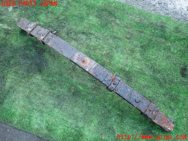 1UPJ-9233715090]三菱ジープ(J55)右フロントスプリング (リーフスプリング) 中古_2