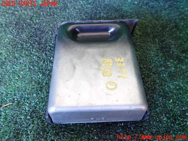 1UPJ-9233717821]三菱ジープ(J55)灰皿1 中古_3