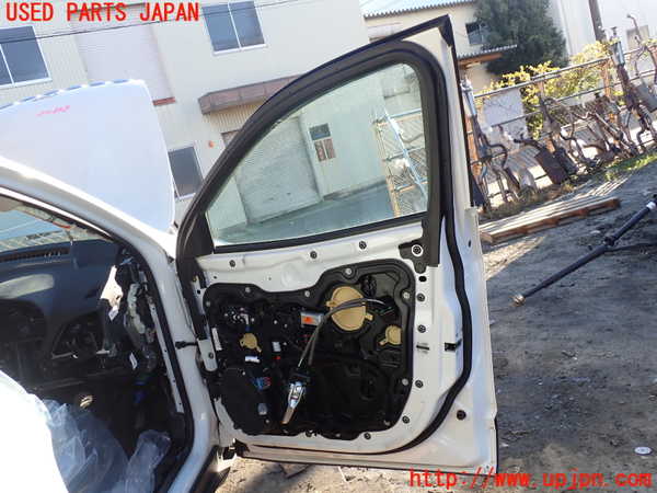 1UPJ-9233721230]ジープ・チェロキー(KL32)右前ドア MOPAR M-100 中古_4