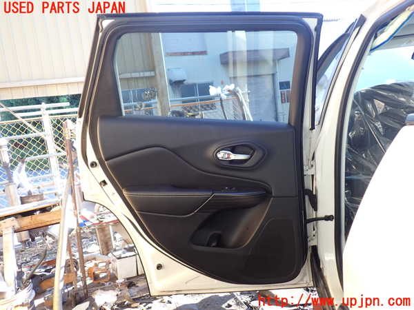 1UPJ-9233721320]ジープ・チェロキー(KL32)左後ドア MOPAR M-129 中古_4