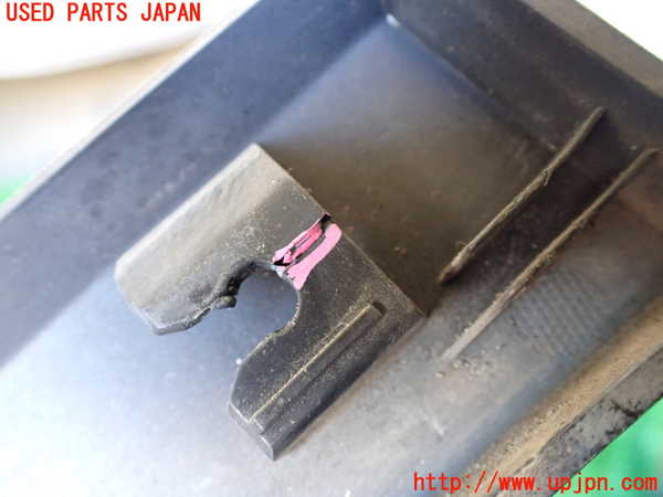 1UPJ-9233721446]ジープ・チェロキー(KL32)左後オーバーフェンダー 中古_4