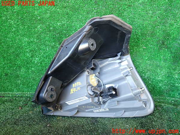 1UPJ-9233721536]ジープ・チェロキー(KL32)左テールランプ 中古_2