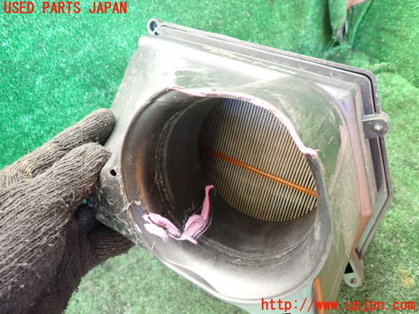 1UPJ-9233722560]ジープ・チェロキー(KL32)エアクリーナーボックス 中古_2