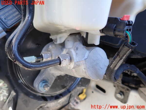 1UPJ-9233724050]ジープ・チェロキー(KL32)ブレーキマスターシリンダー 中古_3