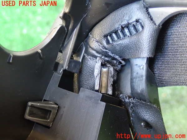 1UPJ-9233727905]ジープ・チェロキー(KL32)コラムカバー 中古_3