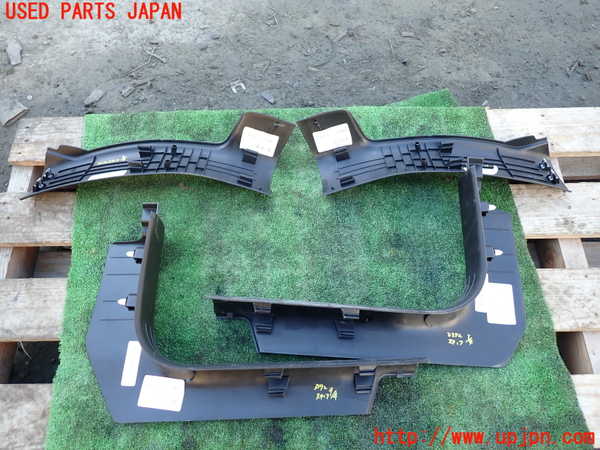 1UPJ-9233727740]ジープ・チェロキー(KL32)スカッフプレート 中古_2