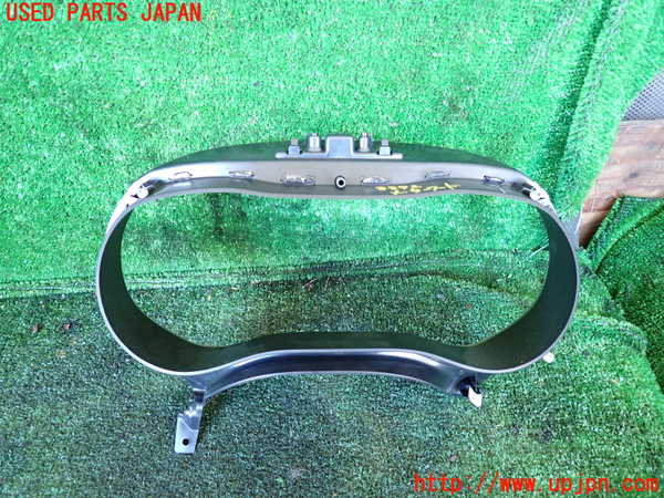 1UPJ-9233727510]ジープ・チェロキー(KL32)メーターフード 中古_3