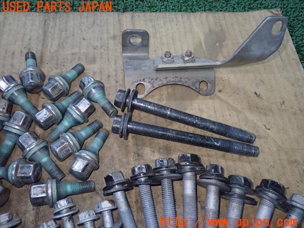 3UPJ=9233730720]ジープ チェロキー LIMITED(KL20L)ネジ・ナット・ステー類 セット ジャンク_2