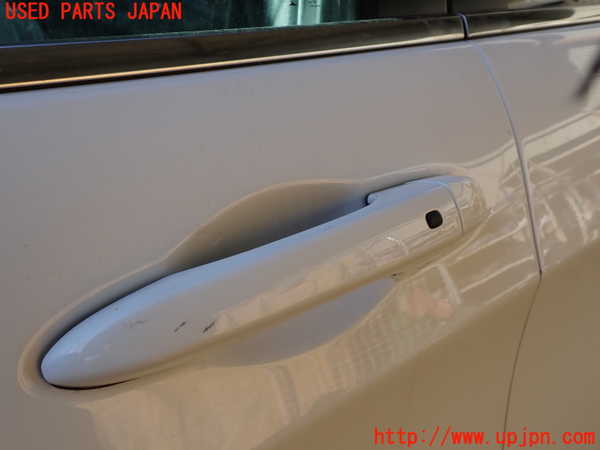 1UPJ-9233731260]ジープ・チェロキー(KL20L)左前ドア M-100 中古_2