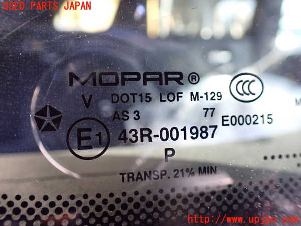 1UPJ-9233731380]ジープ・チェロキー(KL20L)右クォーターガラス M-129 中古_2