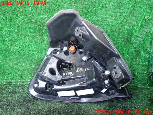 1UPJ-9233731530]ジープ・チェロキー(KL20L)右テールランプ 中古_3