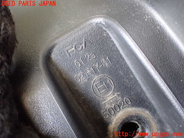 1UPJ-9233731530]ジープ・チェロキー(KL20L)右テールランプ 中古_4