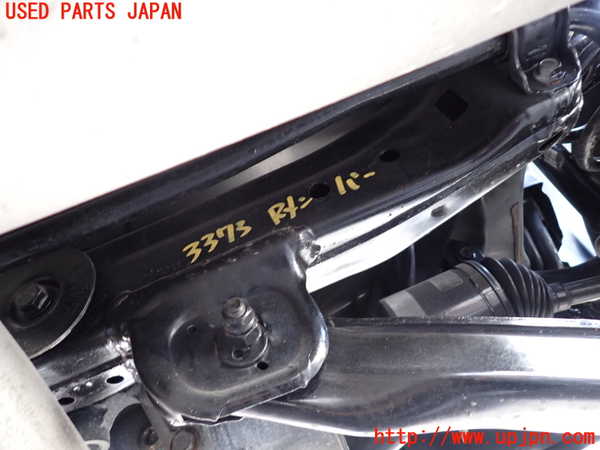 1UPJ-9233735295]ジープ・チェロキー(KL20L)リアメンバー 中古_2