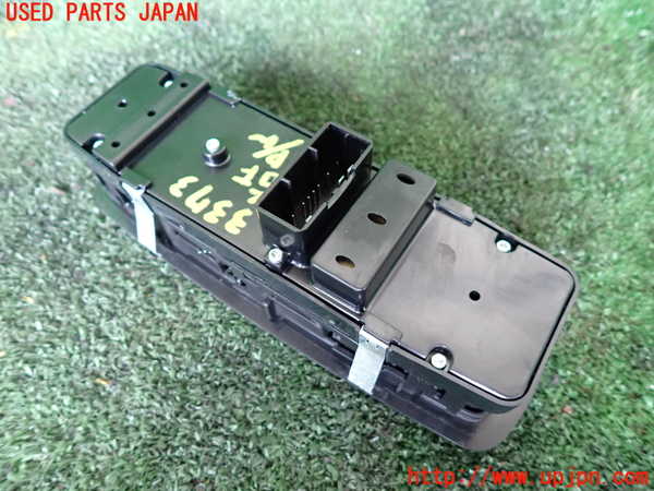 1UPJ-9233736240]ジープ・チェロキー(KL20L)右前パワーウィンドウスイッチ 中古_2