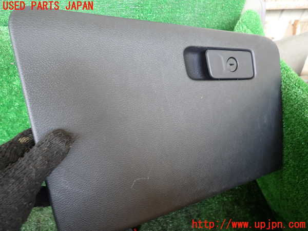 1UPJ-9233737516]ジープ・チェロキー(KL20L)グローブボックス1 中古_2
