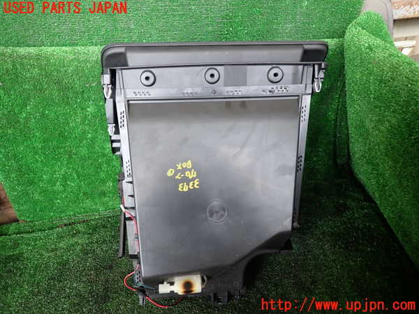 1UPJ-9233737516]ジープ・チェロキー(KL20L)グローブボックス1 中古_4