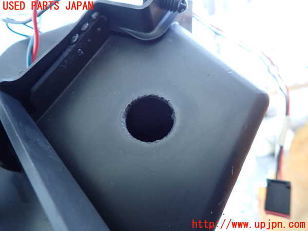 1UPJ-9233737516]ジープ・チェロキー(KL20L)グローブボックス1 中古_5