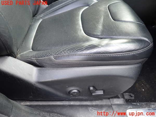 1UPJ-9233737035]ジープ・チェロキー(KL20L)運転席シート 中古_4