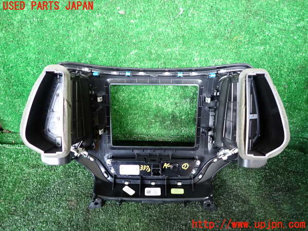 1UPJ-9233737526]ジープ・チェロキー(KL20L)エアコン吹き出し口1 (真中) 中古_3