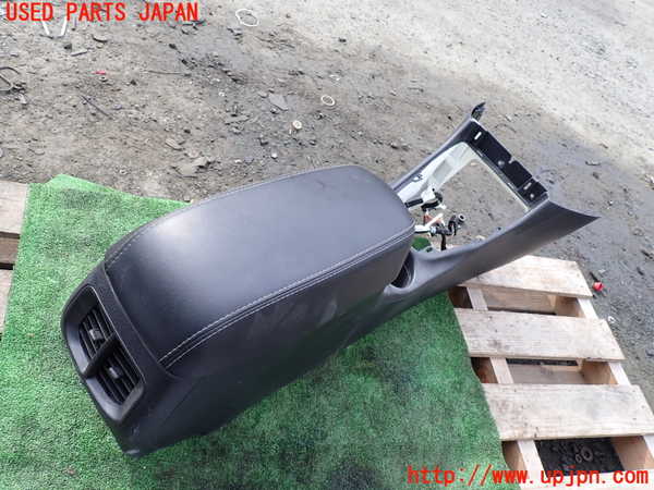 1UPJ-9233737540]ジープ・チェロキー(KL20L)センターコンソール 中古_3