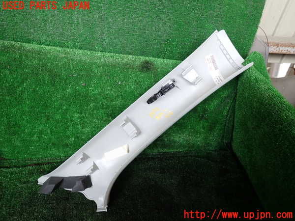 1UPJ-9233737660]ジープ・チェロキー(KL20L)左フロントピラートリム 中古_2