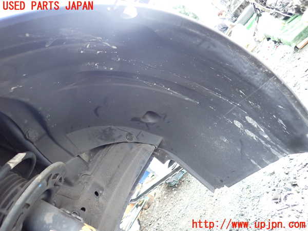1UPJ-9233741090]バレーノ(WB32S)右前フェンダーライナー 中古_3