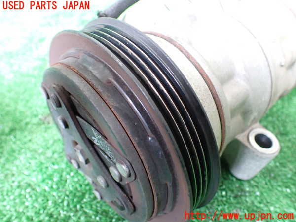 1UPJ-9233746025]バレーノ(WB32S)エアコンコンプレッサー 中古_3