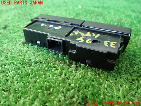 1UPJ-9233746290]バレーノ(WB32S)ハザードスイッチ 中古_2