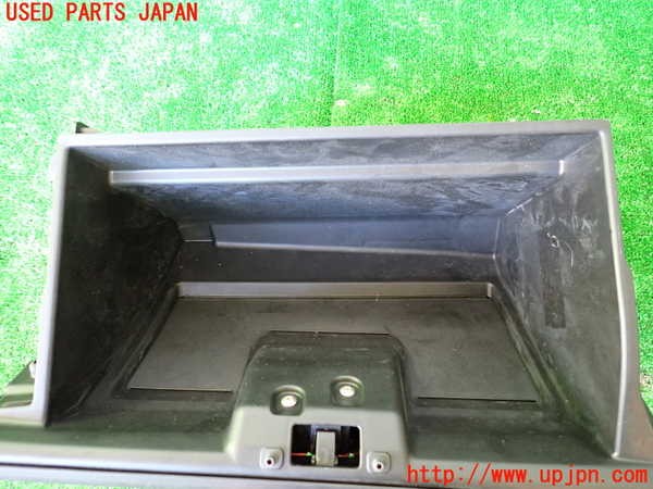 1UPJ-9233747516]バレーノ(WB32S)グローブボックス1 中古_3