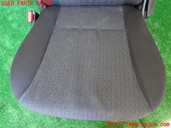 1UPJ-9233747065]バレーノ(WB32S)助手席シート 中古_2