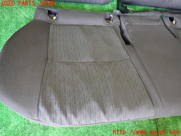 1UPJ-9233747385]バレーノ(WB32S)リアシート 中古_3