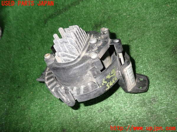 2UPJ-9233751180]BMW ミニ(MINI)クーパーSD クロスオーバー(ZB20)(R60)右フォグ 中古_2