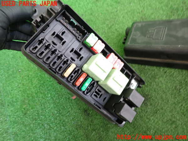 2UPJ-9233756742]BMW ミニ(MINI)クーパーSD クロスオーバー(ZB20)(R60)ヒューズボックス2 中古_2