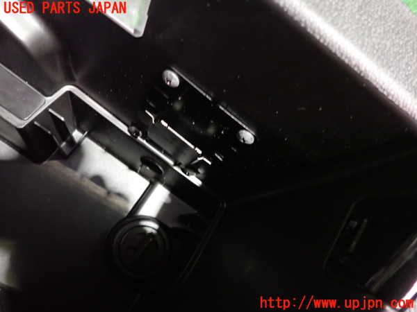 2UPJ-9233757516]BMW ミニ(MINI)クーパーSD クロスオーバー(ZB20)(R60)グローブボックス1 中古_4