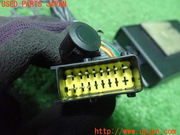 3UPJ=9233760581]シトロエン DS5(B85F02)サイドビューカメラ切り替えユニット 中古_3