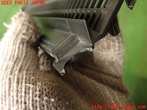 2UPJ-9233761190]シトロエン・DS 5(B85F02)カウルトップ 中古_3