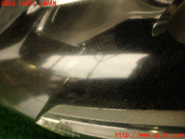 2UPJ-9233761132]シトロエン・DS 5(B85F02)左ヘッドライト HID ジャンク_3
